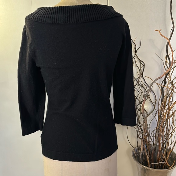 White House Black Market 3/4 sleeve boat neck sweater - Picture 4 of 7